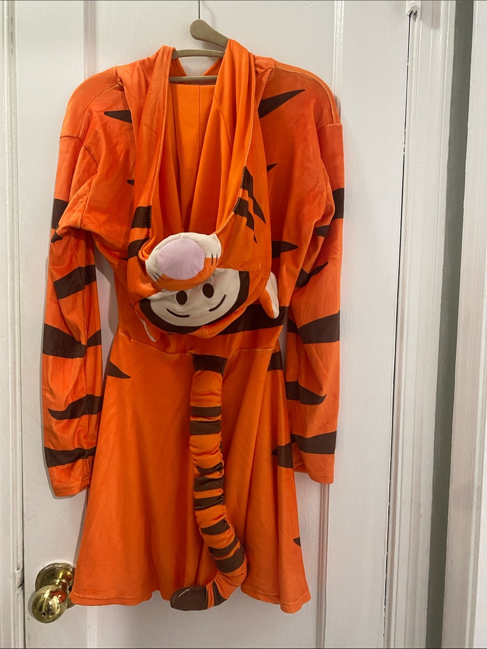 Adult Tigger Dress Costume Small- Winnie the Pooh - Picture 4 of 12